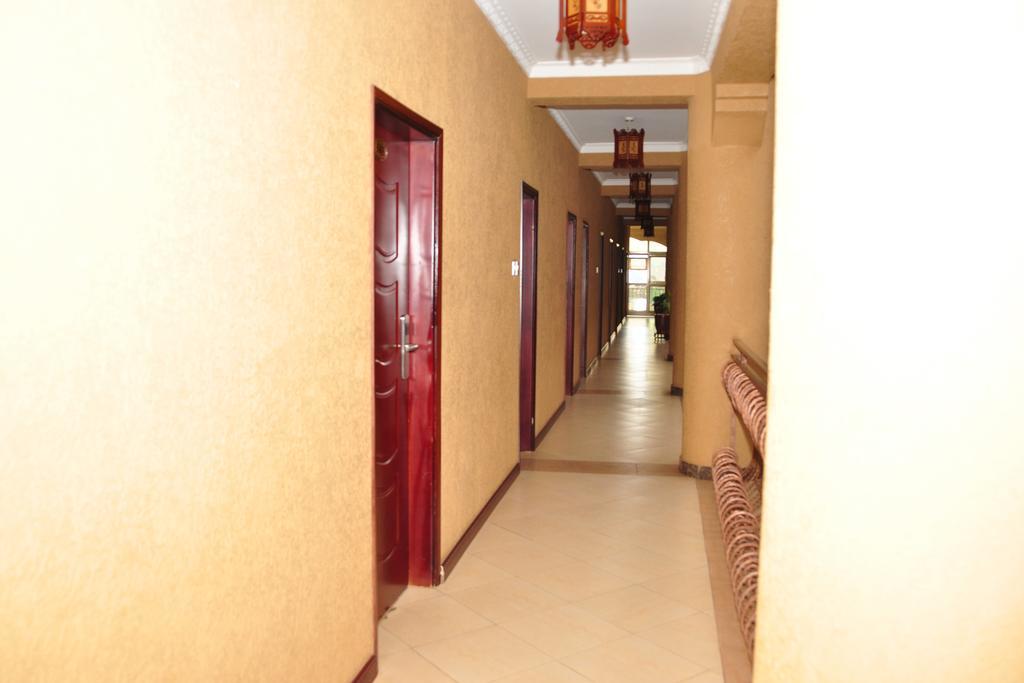Biraj International Hotel Kampala Kamer foto